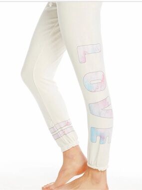 NWT Chaser Painted Love Pants size Medium